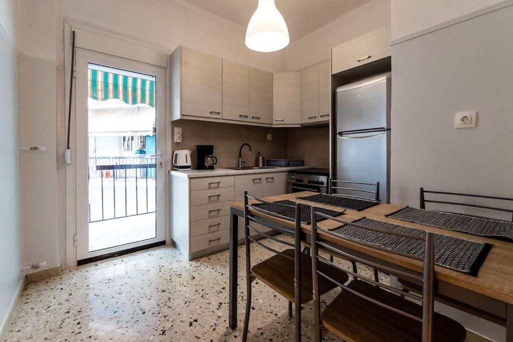 The Athenian Hideaway 2- Bedroom Apartment In Thiseio Экстерьер фото